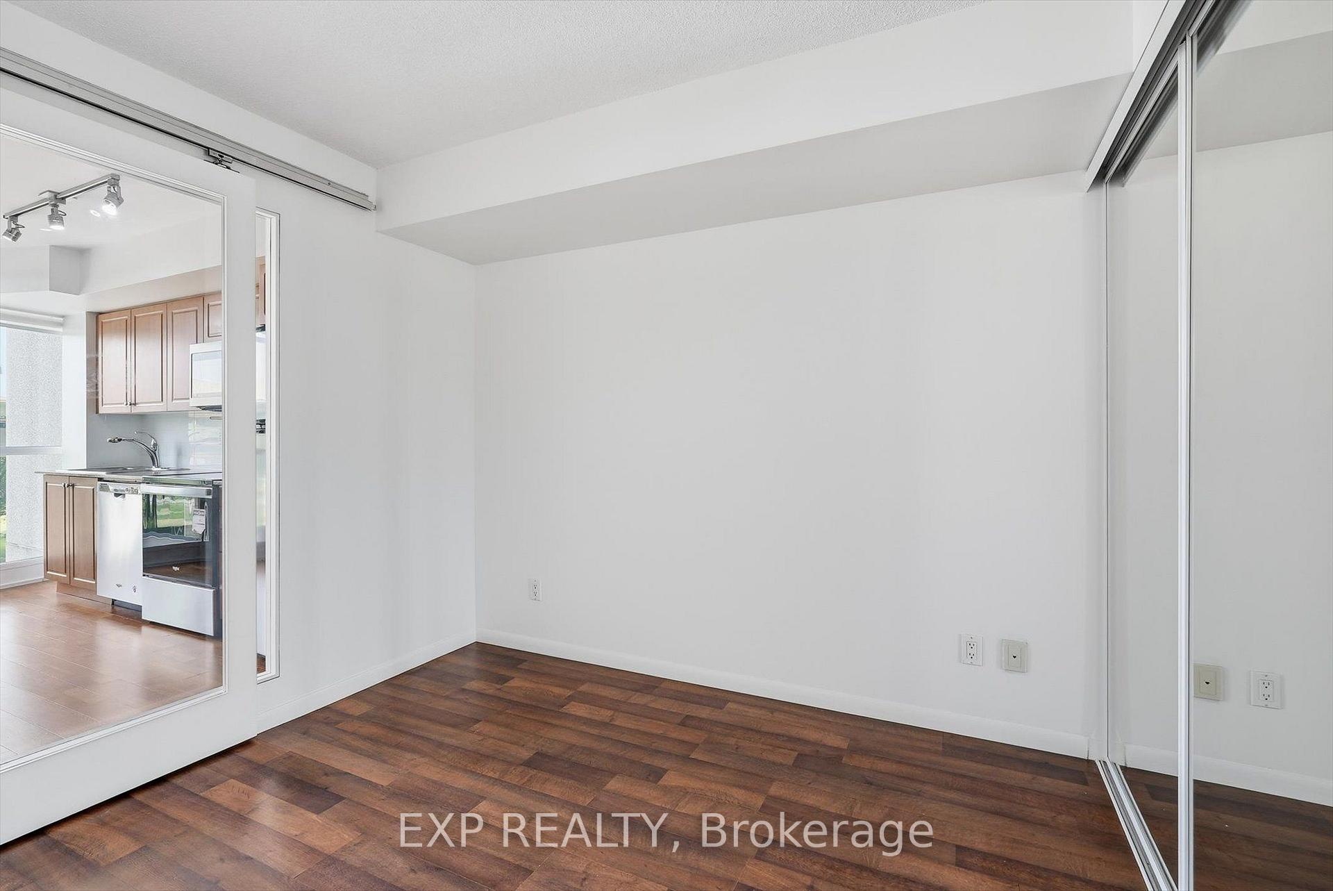 Photo 17 of Unit 667, 209 Fort York Boulevard, Toronto, Niagara — HOMEH