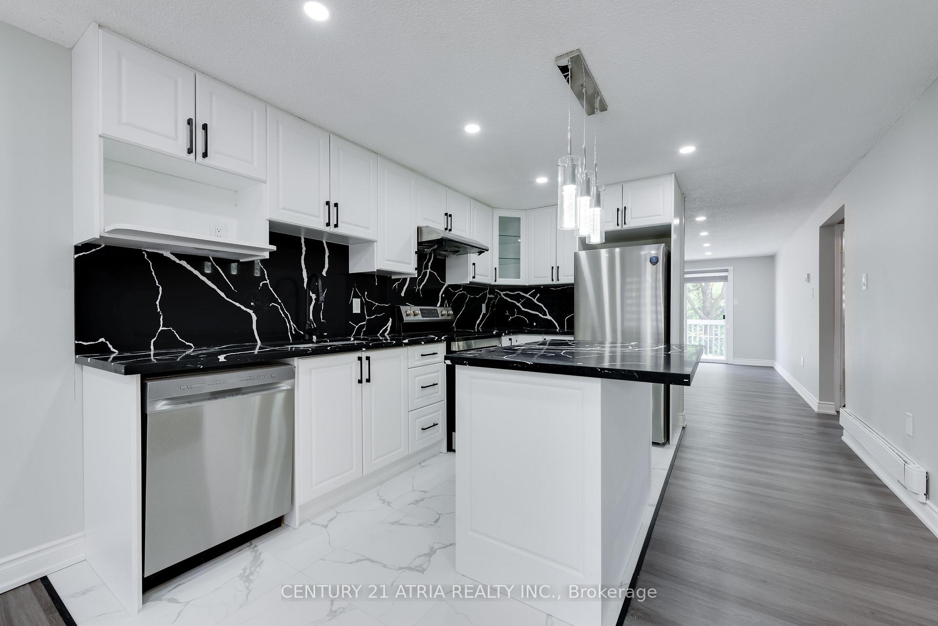 Photo 9 of 706 Frazer Drive, Midland — HOMEH