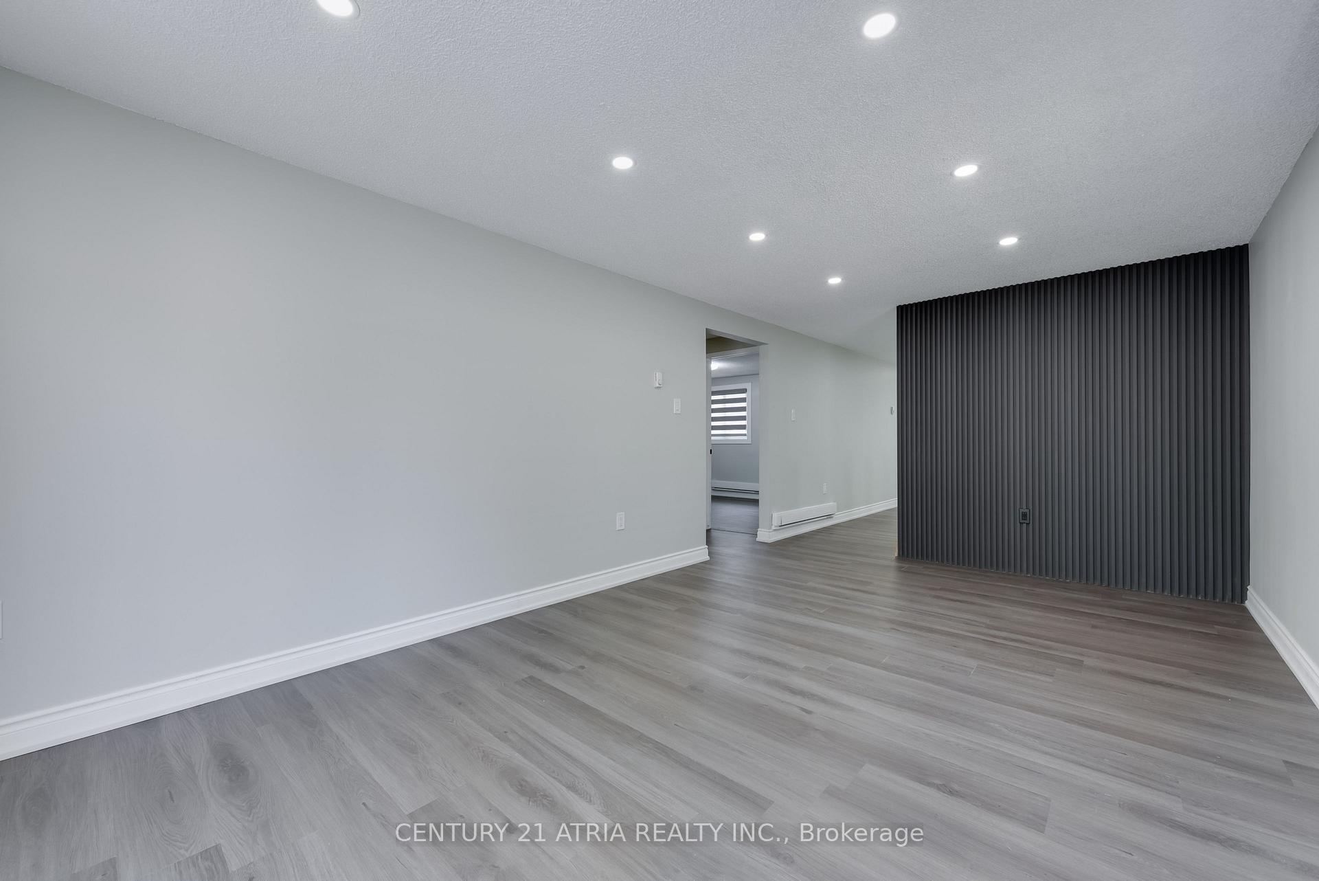 Photo 16 of 706 Frazer Drive, Midland — HOMEH