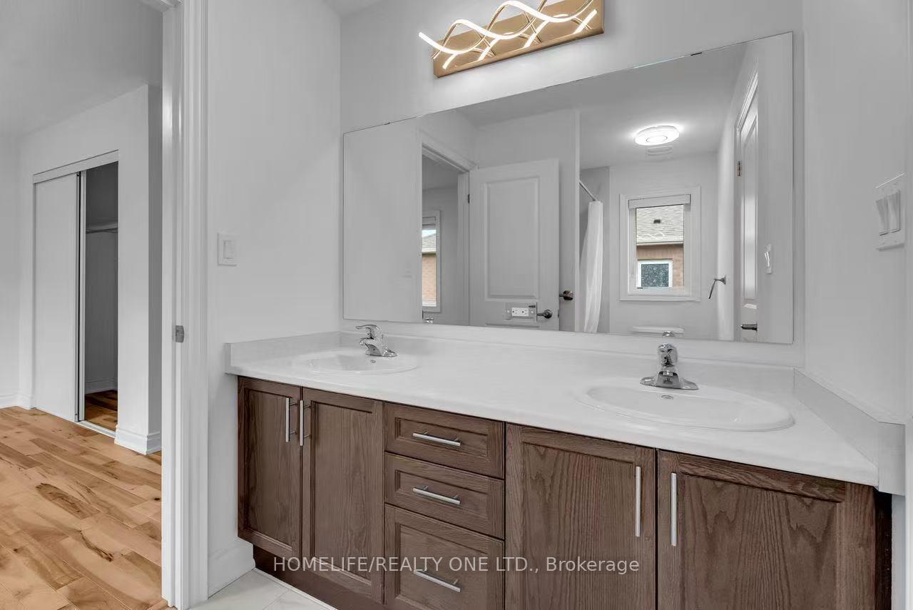 Photo 21 of 47 Autumn Drive, Wasaga Beach — HOMEH