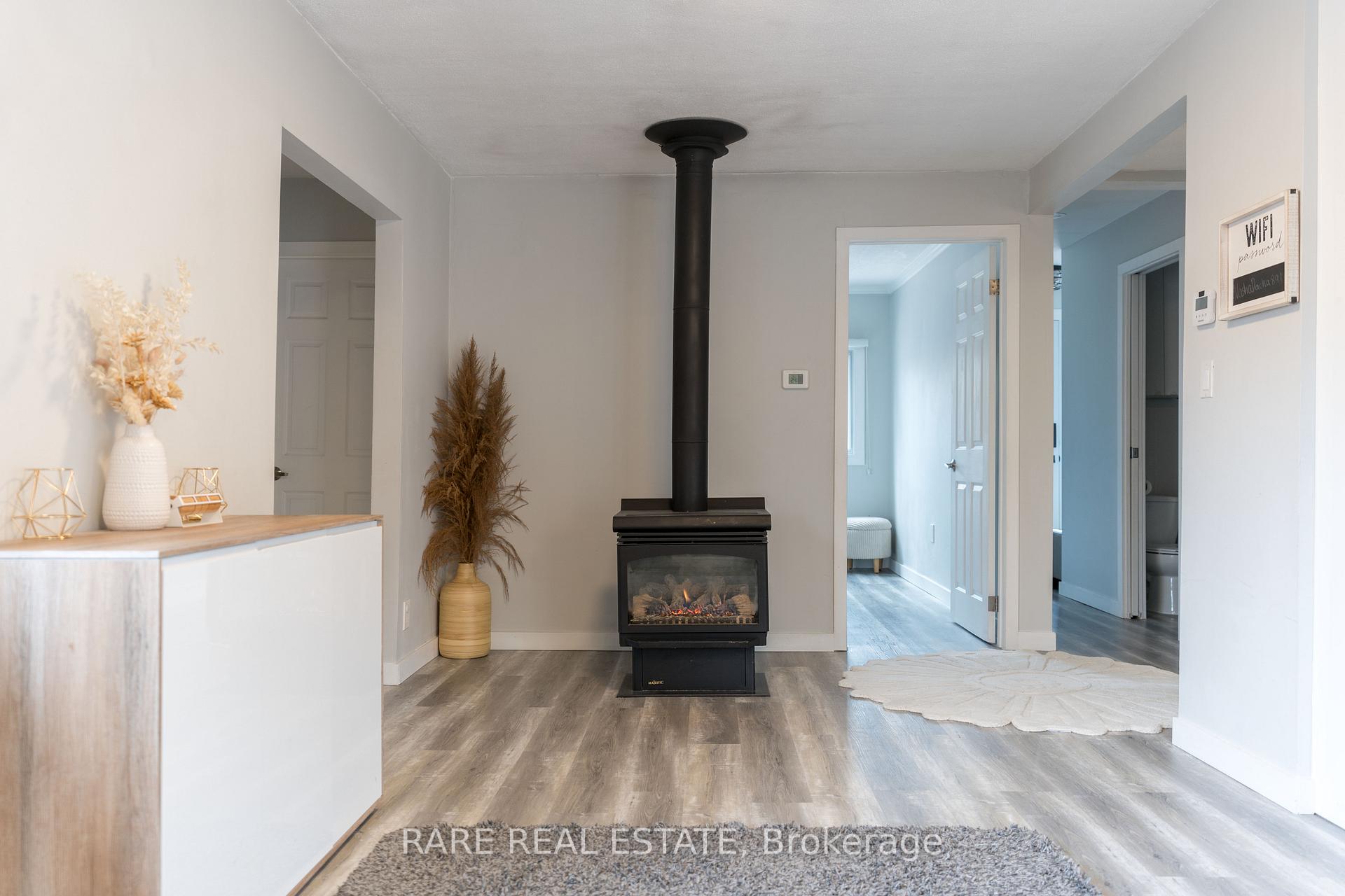 Photo 8 of 162 Blue Mountain Drive, Blue Mountains — HOMEH