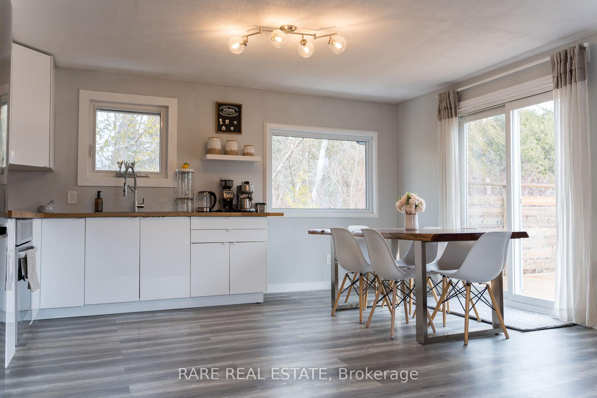 Photo 14 of 162 Blue Mountain Drive, Blue Mountains — HOMEH