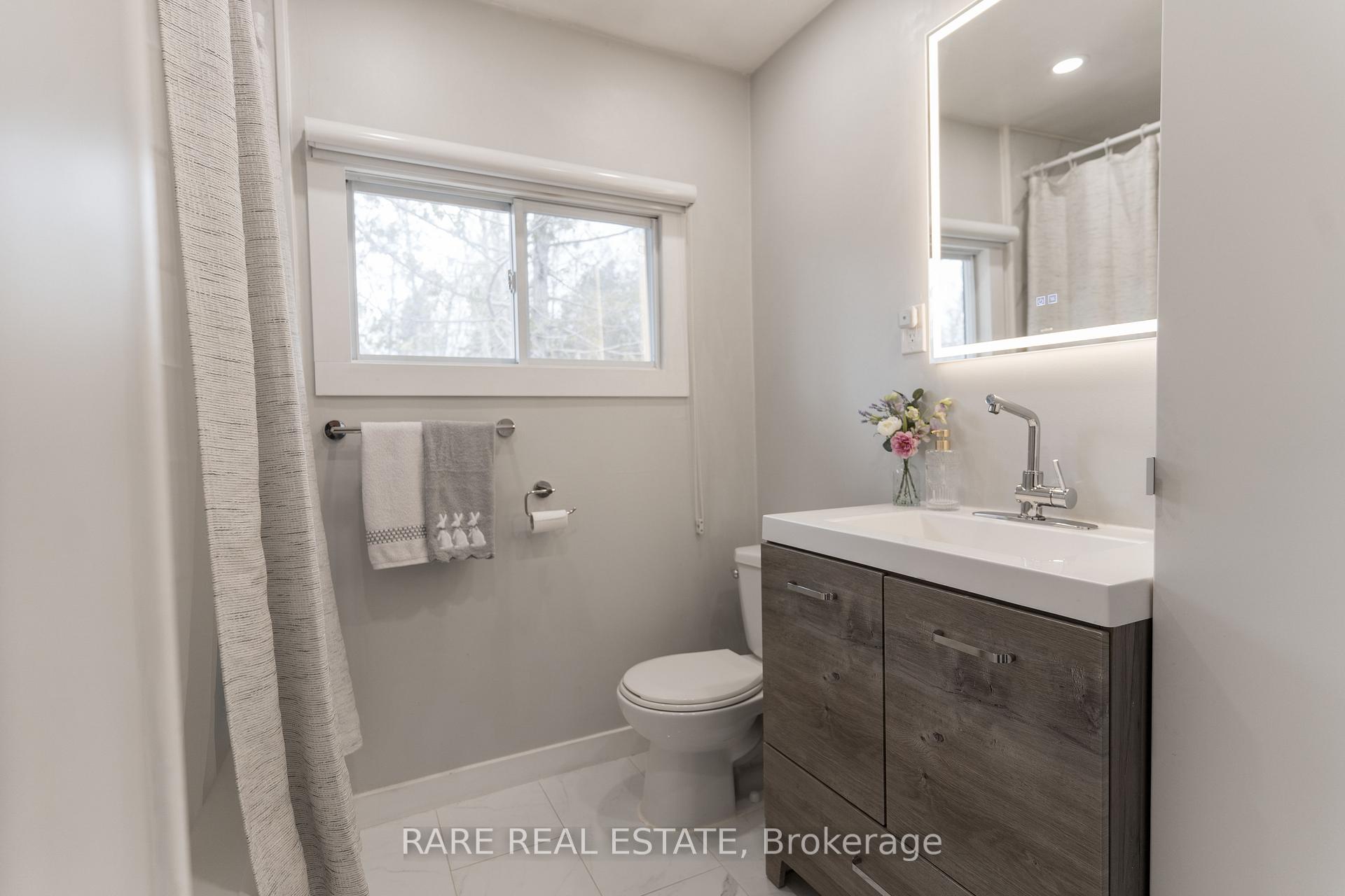 Photo 15 of 162 Blue Mountain Drive, Blue Mountains — HOMEH
