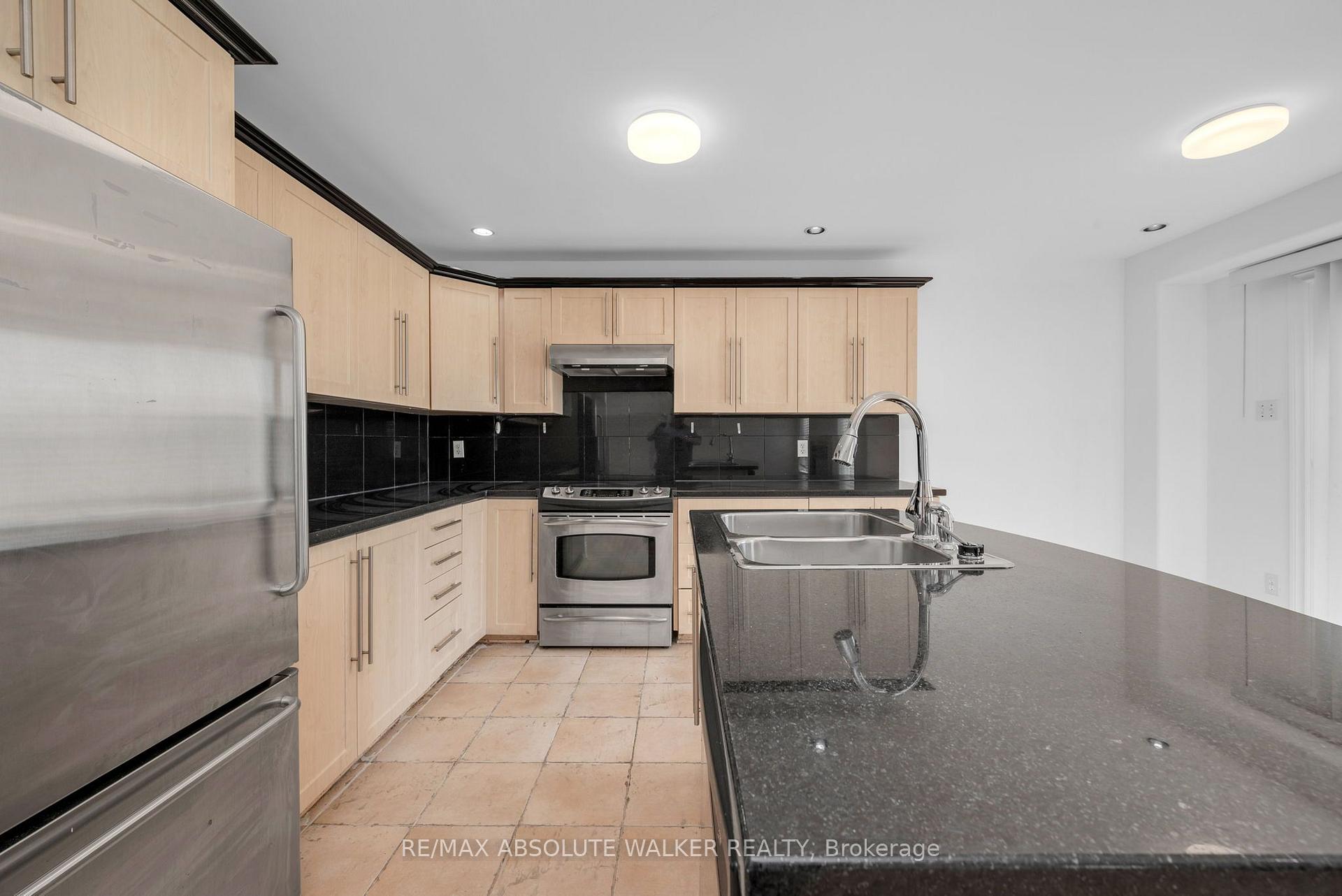 Photo 12 of 2269 Sandman Crescent, Ottawa, Avalon East — HOMEH