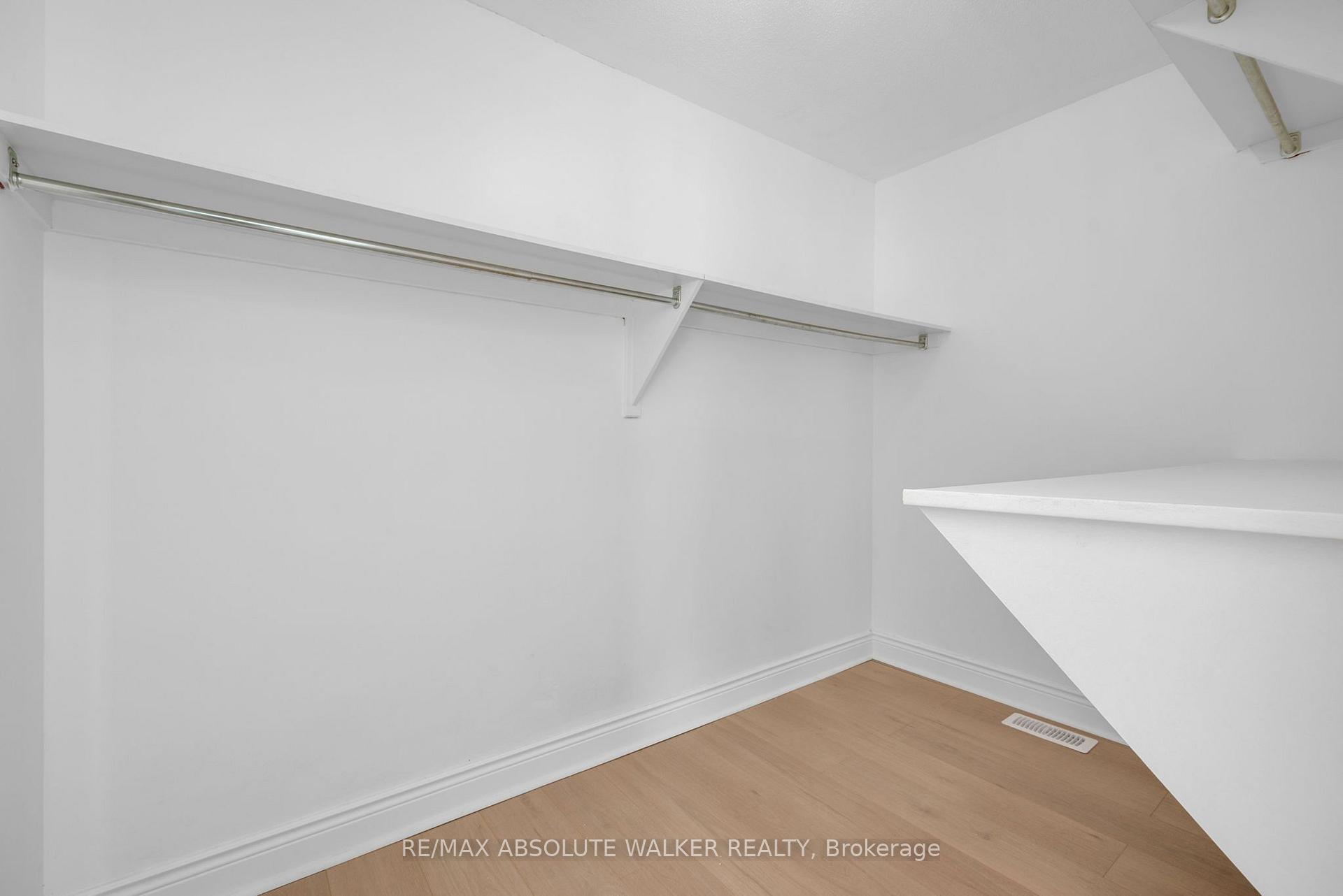 Photo 25 of 2269 Sandman Crescent, Ottawa, Avalon East — HOMEH