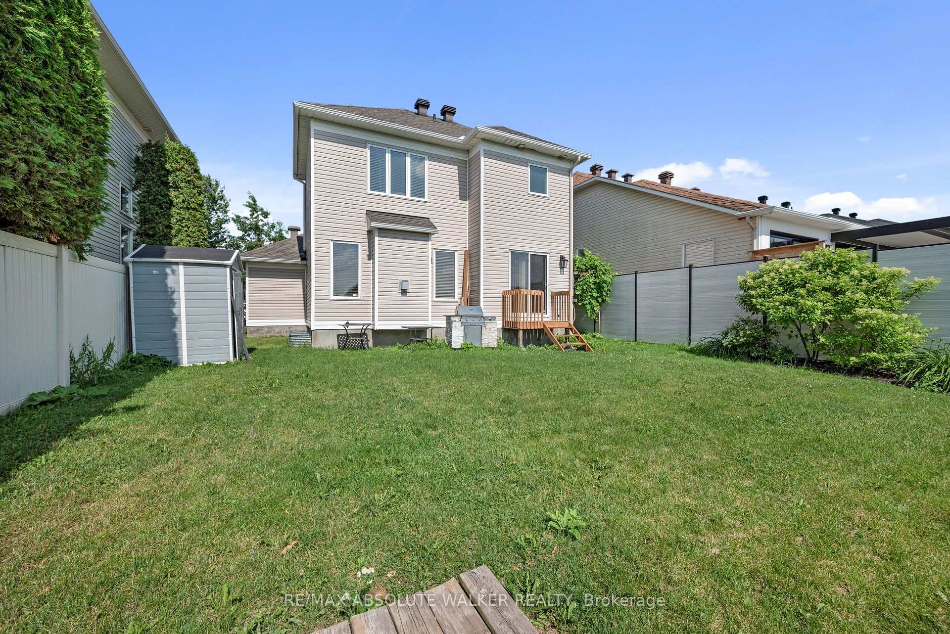 Photo 33 of 2269 Sandman Crescent, Ottawa, Avalon East — HOMEH