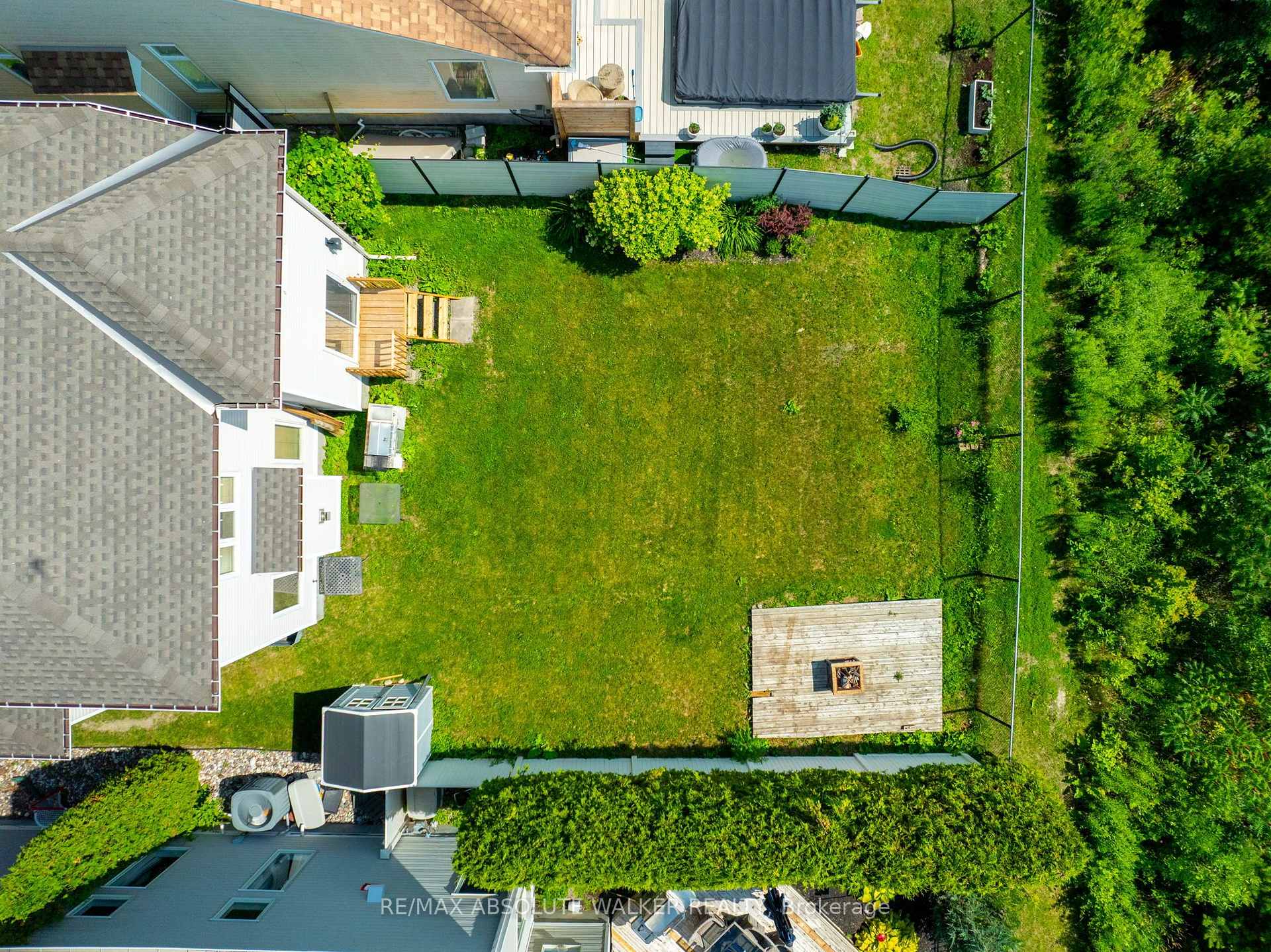 Photo 34 of 2269 Sandman Crescent, Ottawa, Avalon East — HOMEH