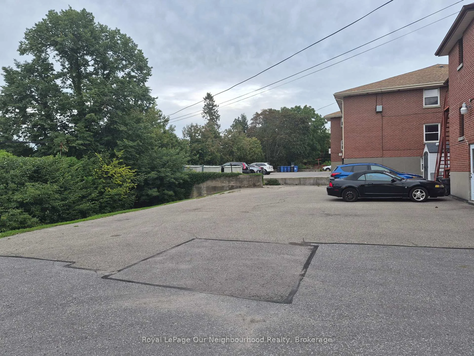 Photo 21 of Unit 2, 855 Simcoe Street N, Oshawa, Centennial — HOMEH