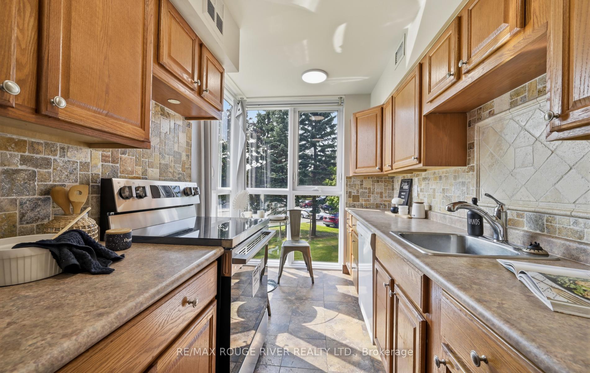 Photo 17 of Unit 208, 2 Westney Road N, Ajax, Central West — HOMEH