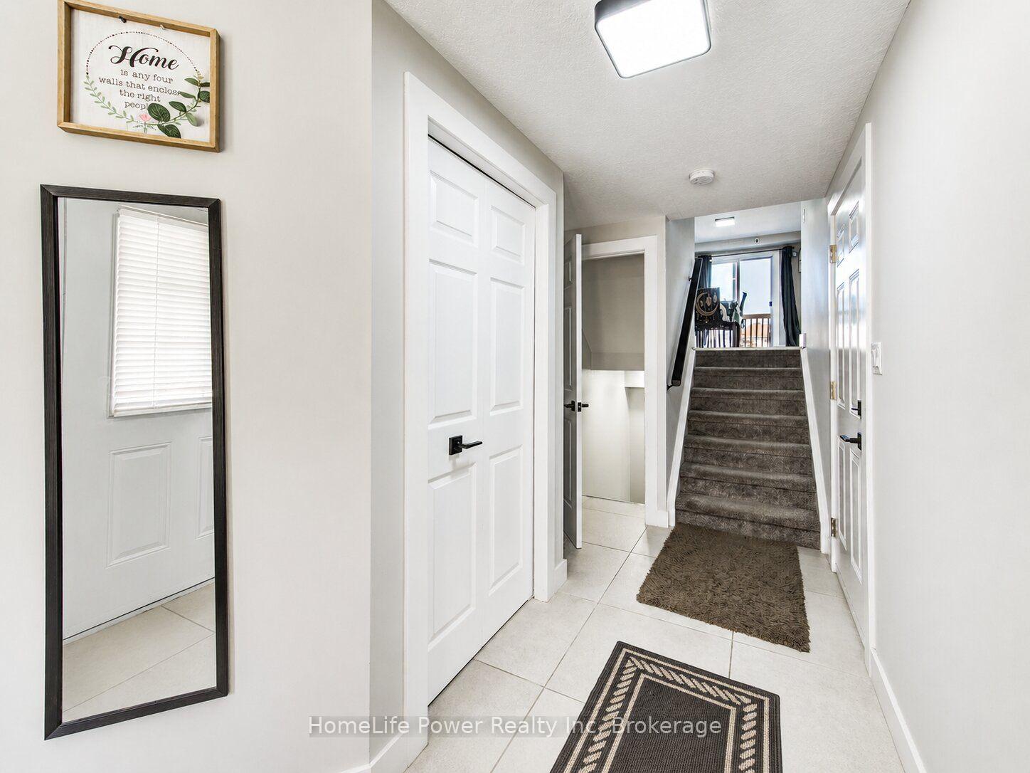 Photo 6 of 233 Red Clover Court, Kitchener, Larentian West — HOMEH