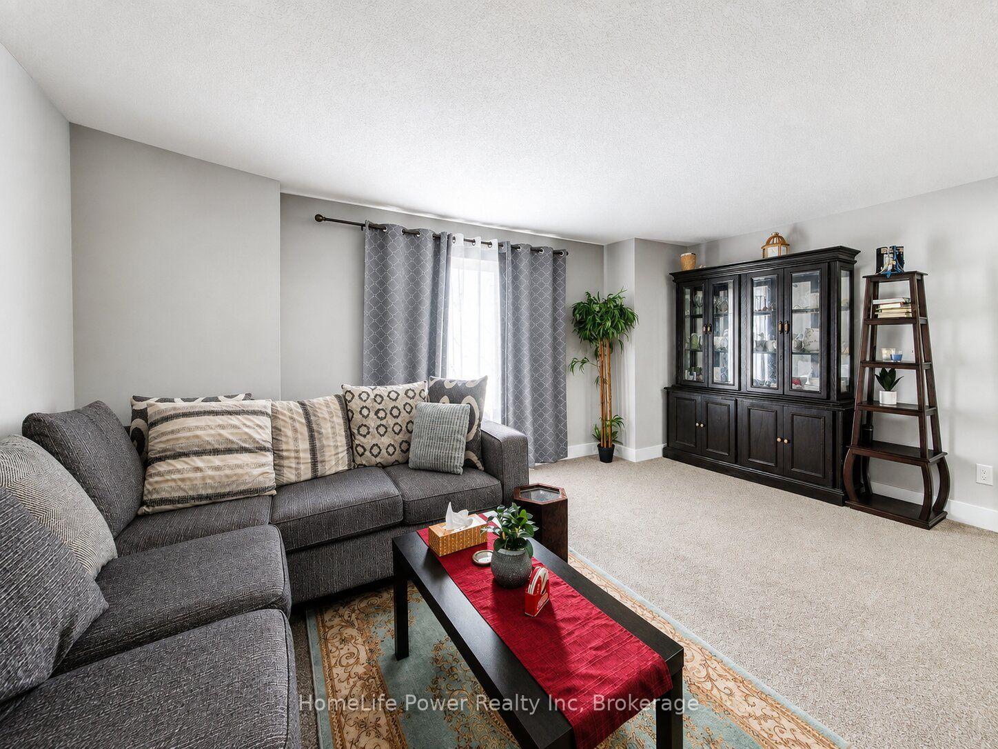 Photo 19 of 233 Red Clover Court, Kitchener, Larentian West — HOMEH