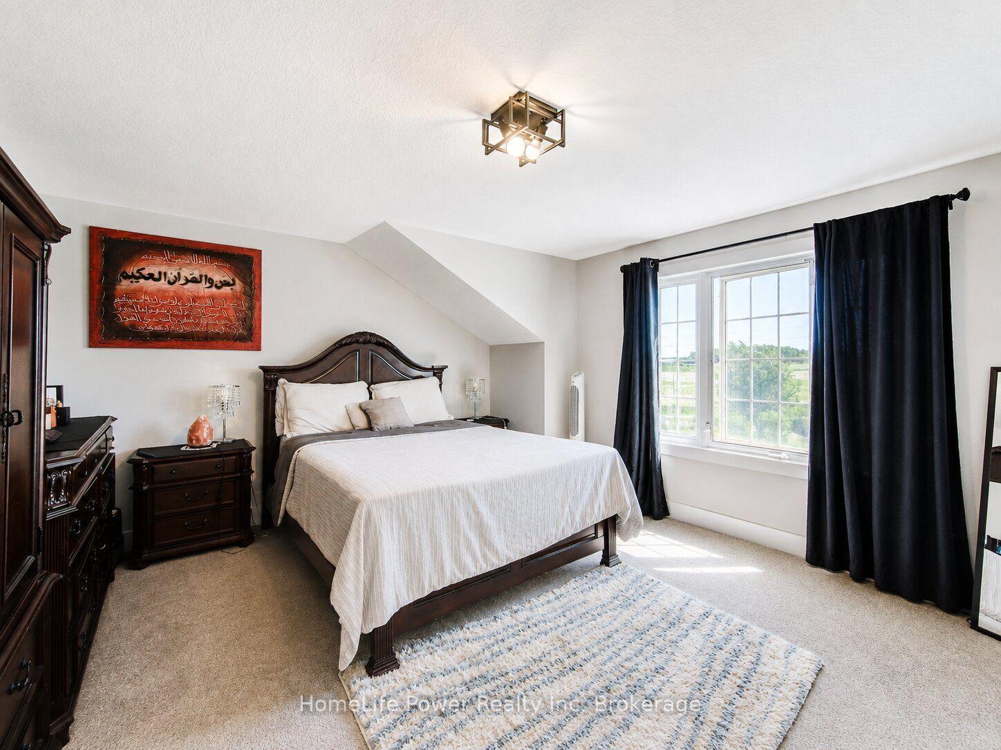Photo 24 of 233 Red Clover Court, Kitchener, Larentian West — HOMEH