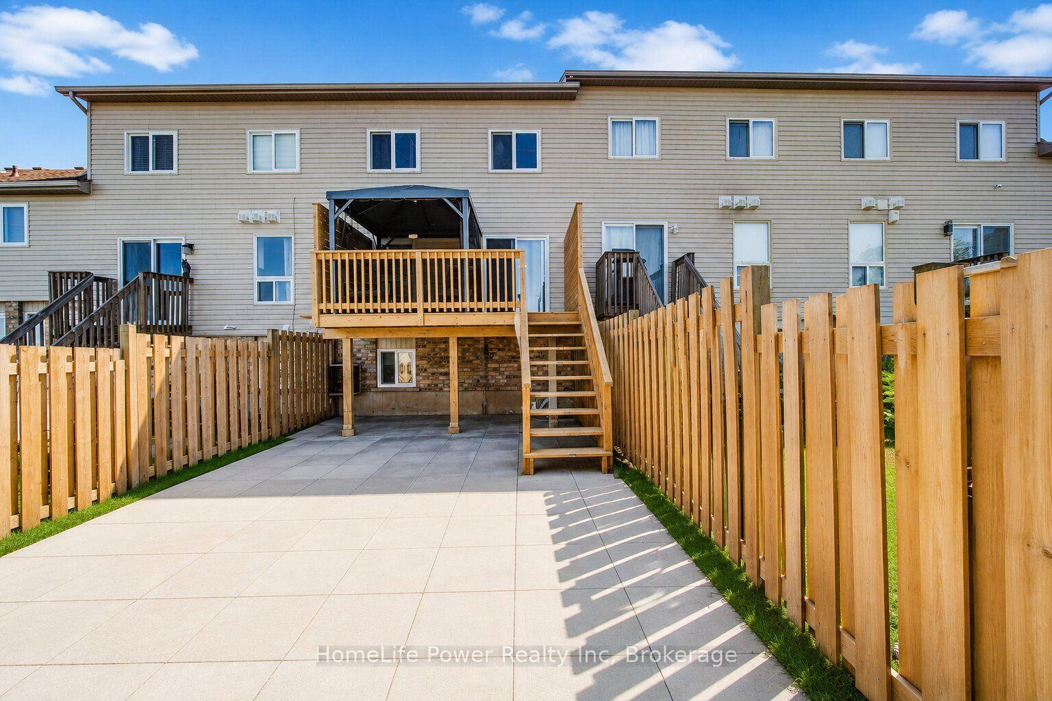 Photo 36 of 233 Red Clover Court, Kitchener, Larentian West — HOMEH