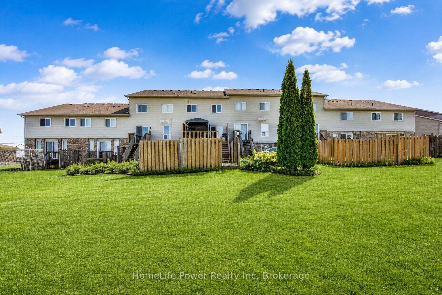 Photo 37 of 233 Red Clover Court, Kitchener, Larentian West — HOMEH