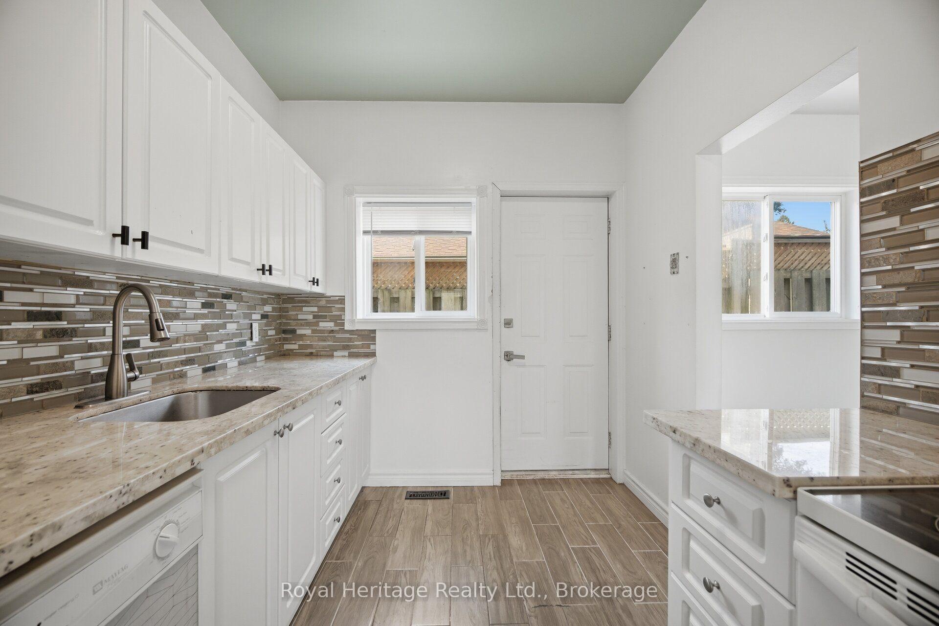 Photo 9 of 1546 Lakemount Street, Oshawa, Lakeview — HOMEH