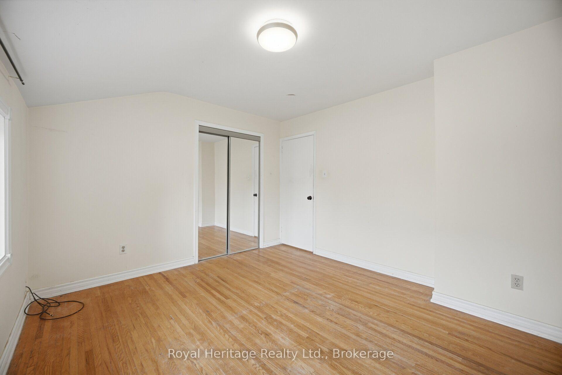 Photo 12 of 1546 Lakemount Street, Oshawa, Lakeview — HOMEH