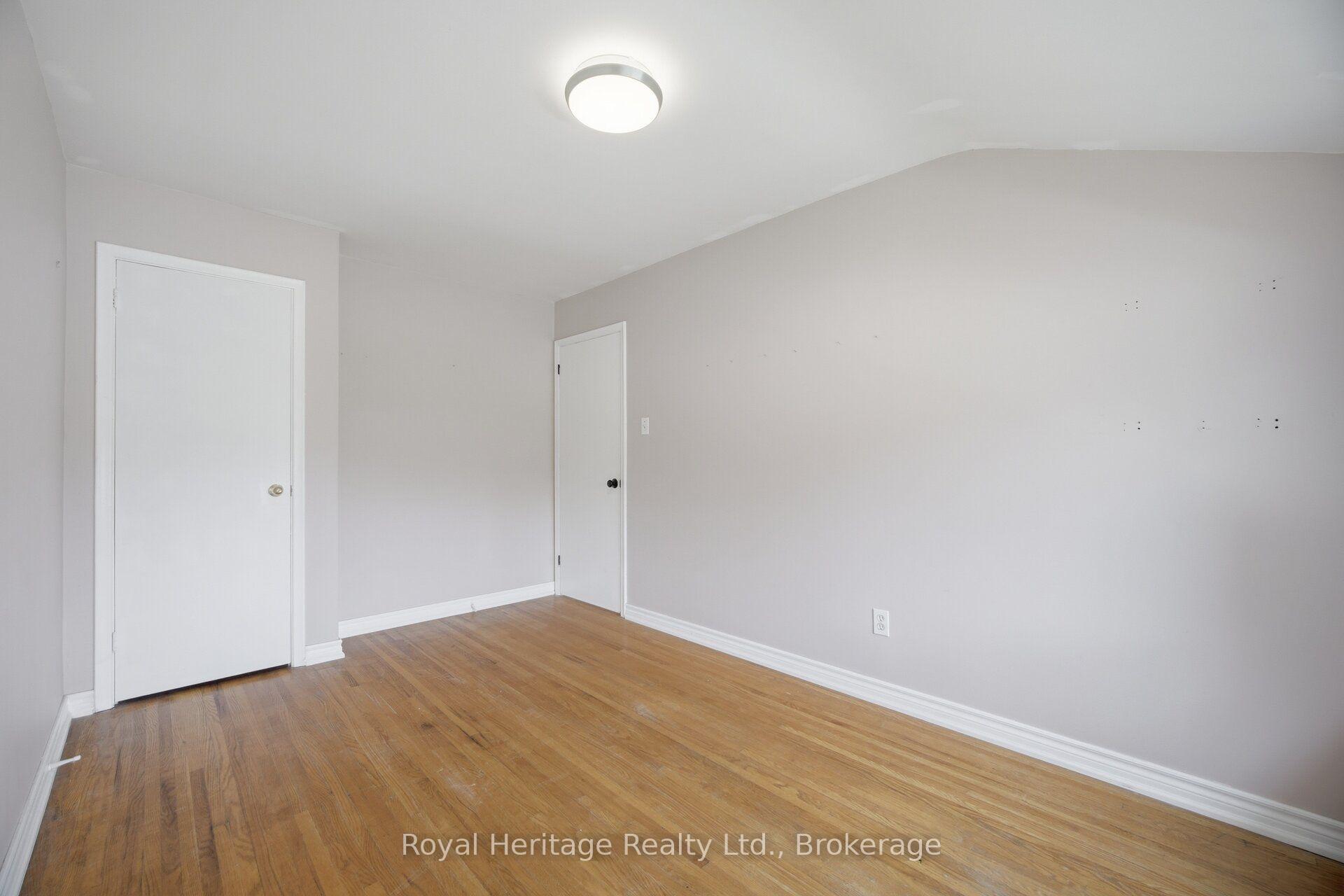 Photo 14 of 1546 Lakemount Street, Oshawa, Lakeview — HOMEH