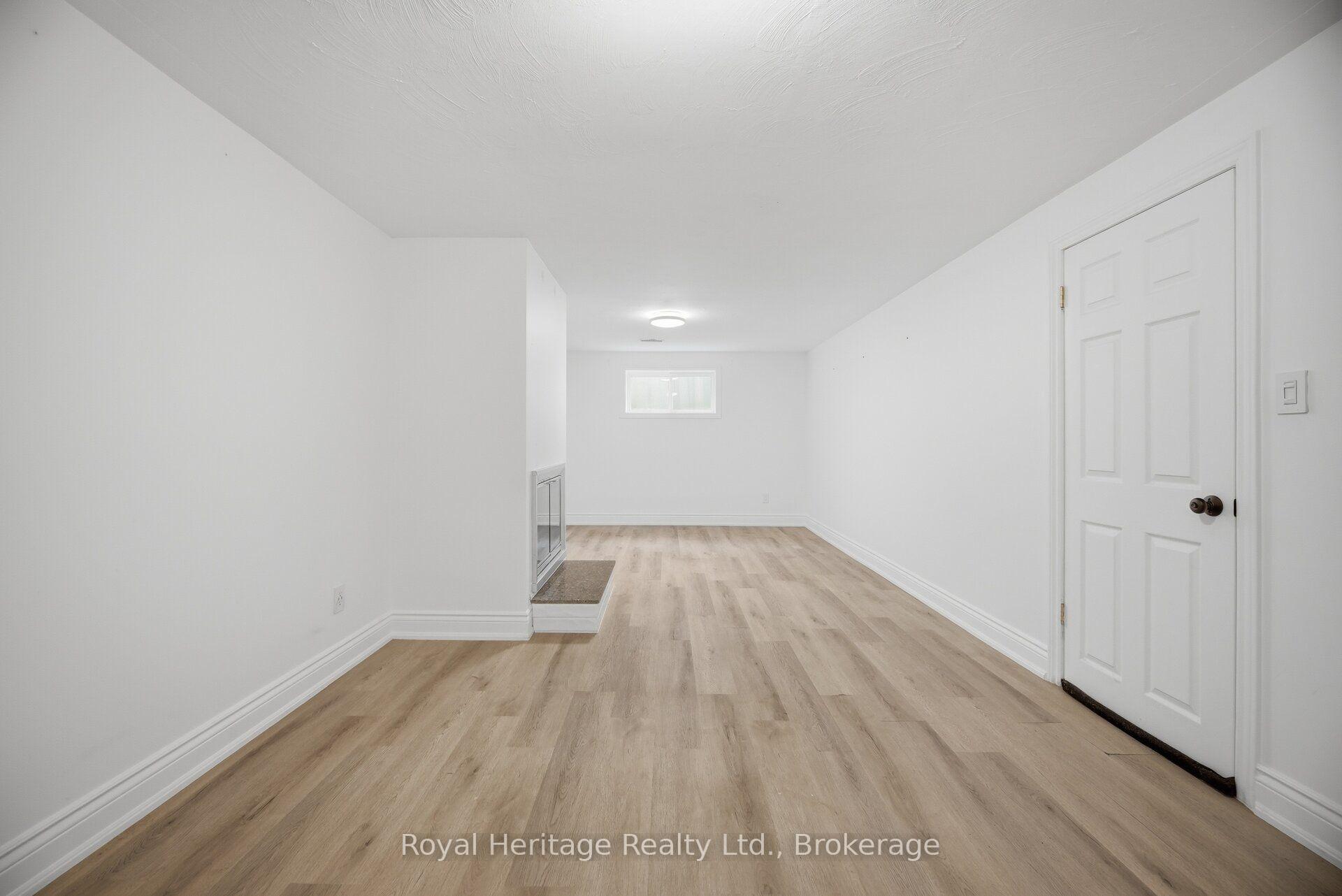 Photo 18 of 1546 Lakemount Street, Oshawa, Lakeview — HOMEH