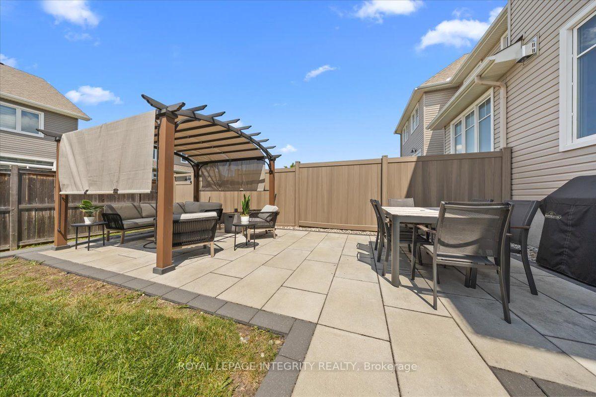 Photo 37 of 715 Cap Diamant Way, Ottawa, Camelot — HOMEH