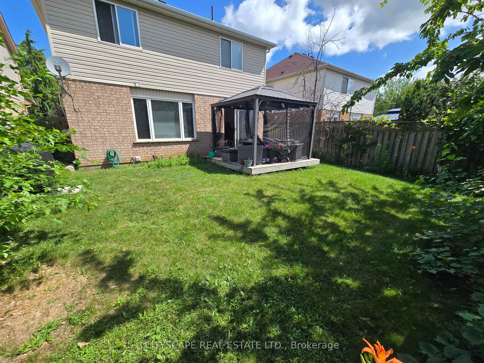 Photo 26 of 27 Adler Drive S, Cambridge, Grow Community Centre — HOMEH