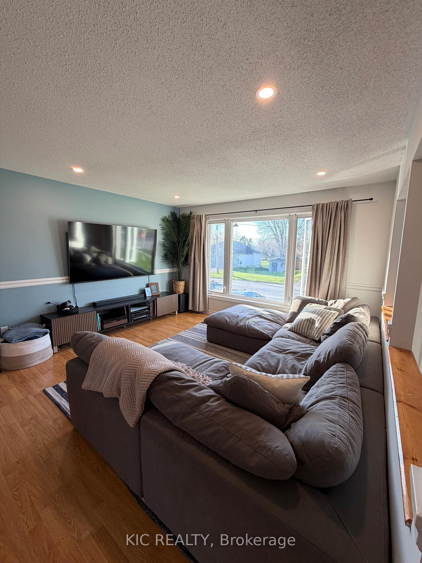 Photo 23 of 3 Creekside Drive, Stirling-Rawdon, Stirling Ward — HOMEH