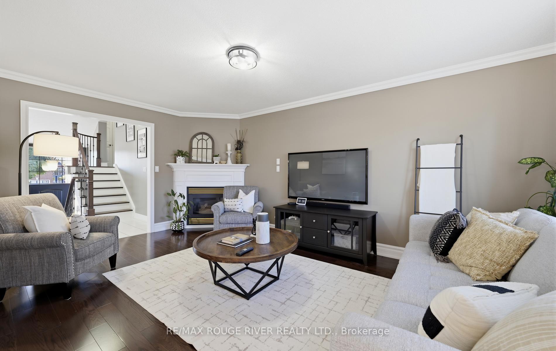 Photo 13 of 32 Patrick Drive, Whitby, Pringle Creek — HOMEH