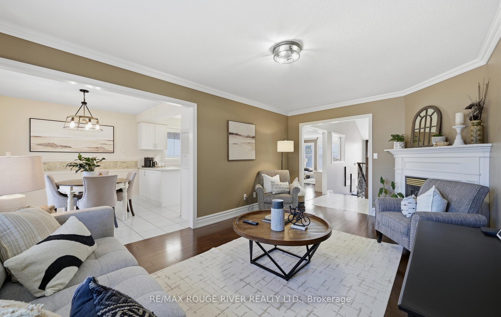 Photo 14 of 32 Patrick Drive, Whitby, Pringle Creek — HOMEH