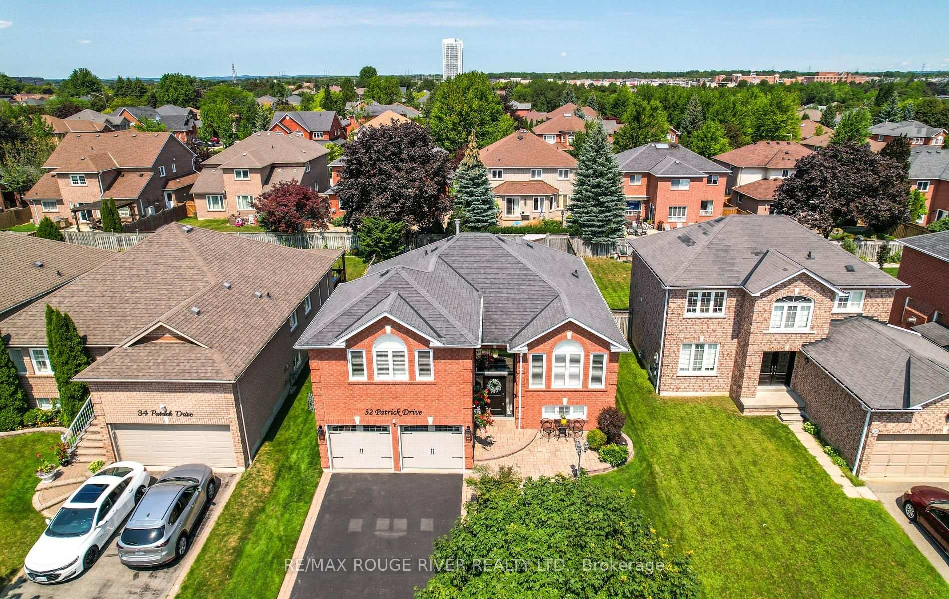 Photo 38 of 32 Patrick Drive, Whitby, Pringle Creek — HOMEH