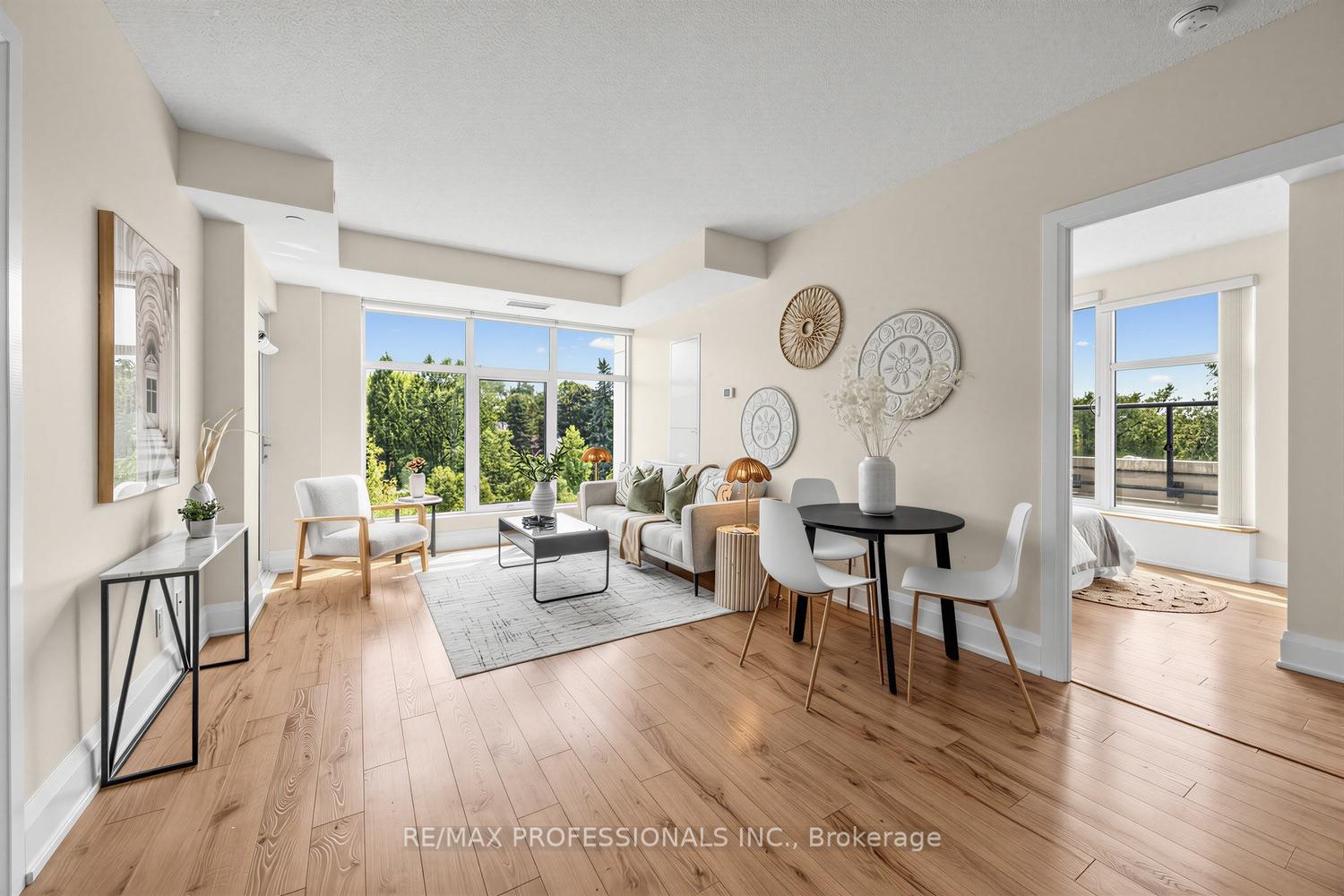 Photo 11 of Unit 417, 2 Old Mill Drive, Toronto, High Park-Swansea — HOMEH