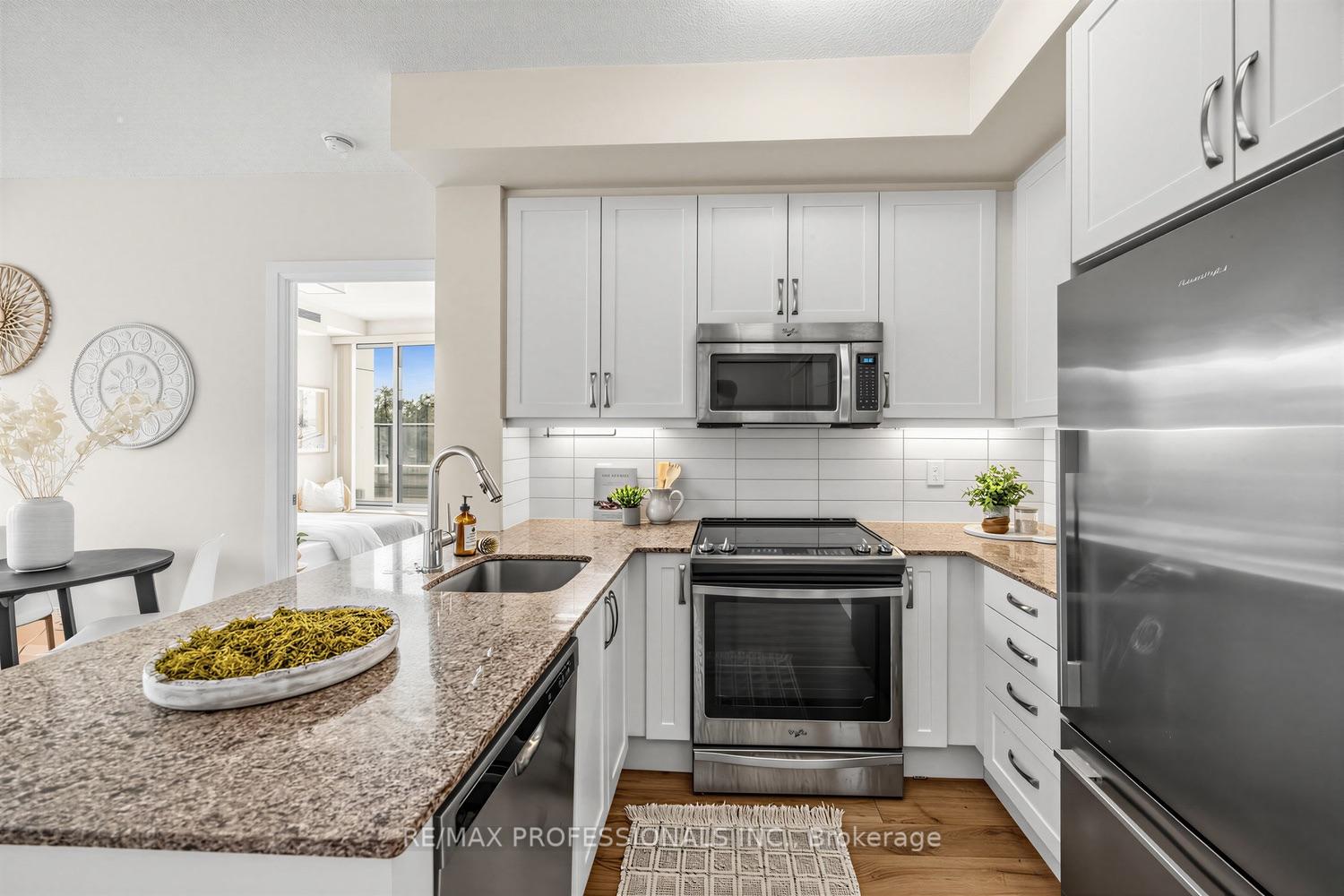 Photo 40 of Unit 417, 2 Old Mill Drive, Toronto, High Park-Swansea — HOMEH