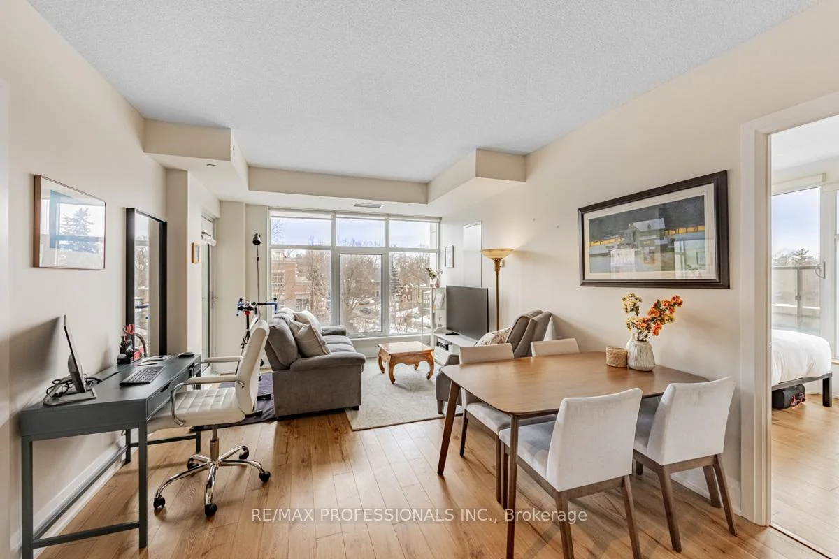 Photo 12 of Unit 417, 2 Old Mill Drive, Toronto, High Park-Swansea — HOMEH
