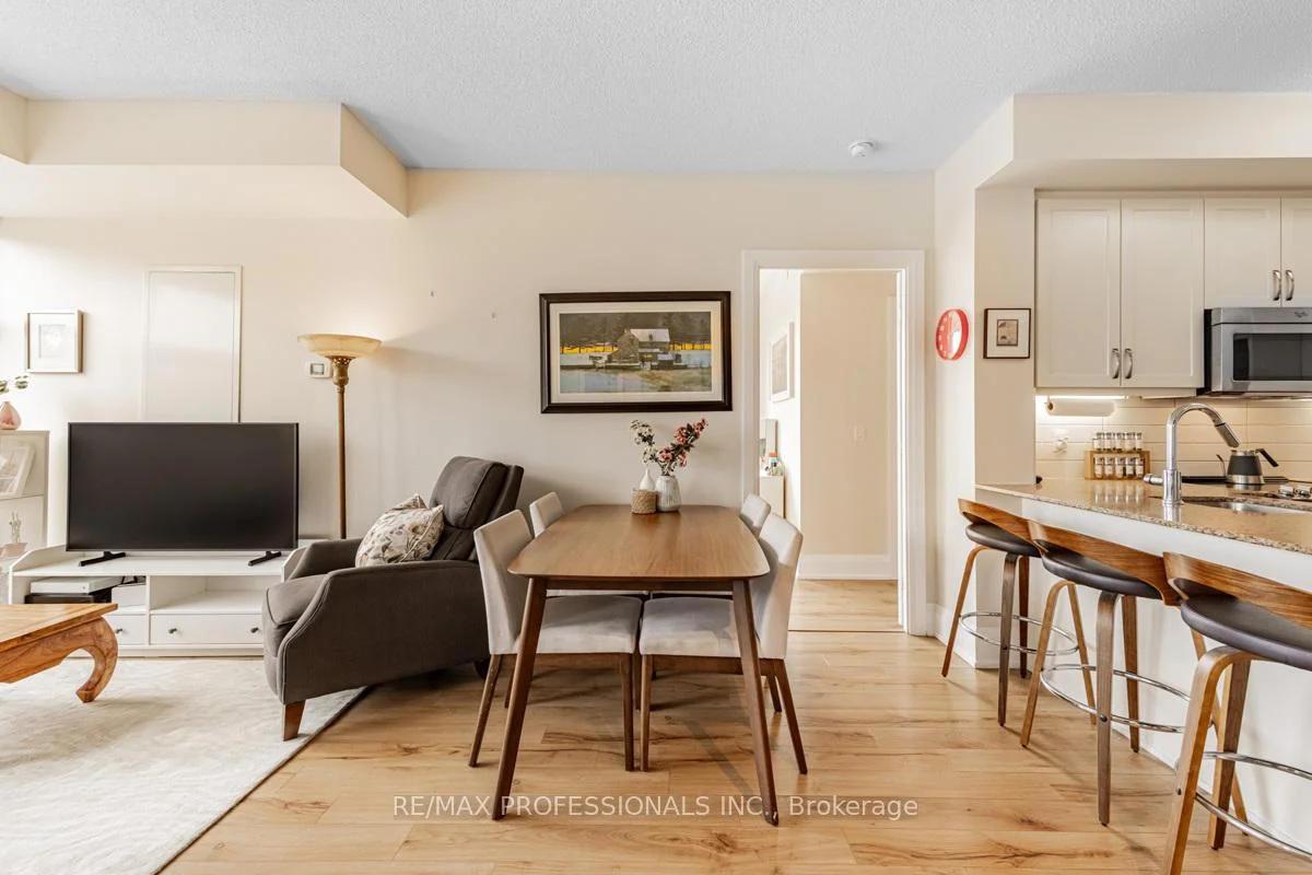 Photo 22 of Unit 417, 2 Old Mill Drive, Toronto, High Park-Swansea — HOMEH
