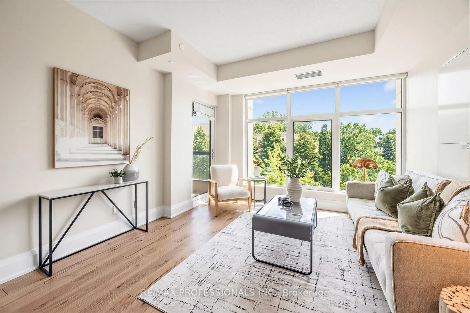 Photo 33 of Unit 417, 2 Old Mill Drive, Toronto, High Park-Swansea — HOMEH