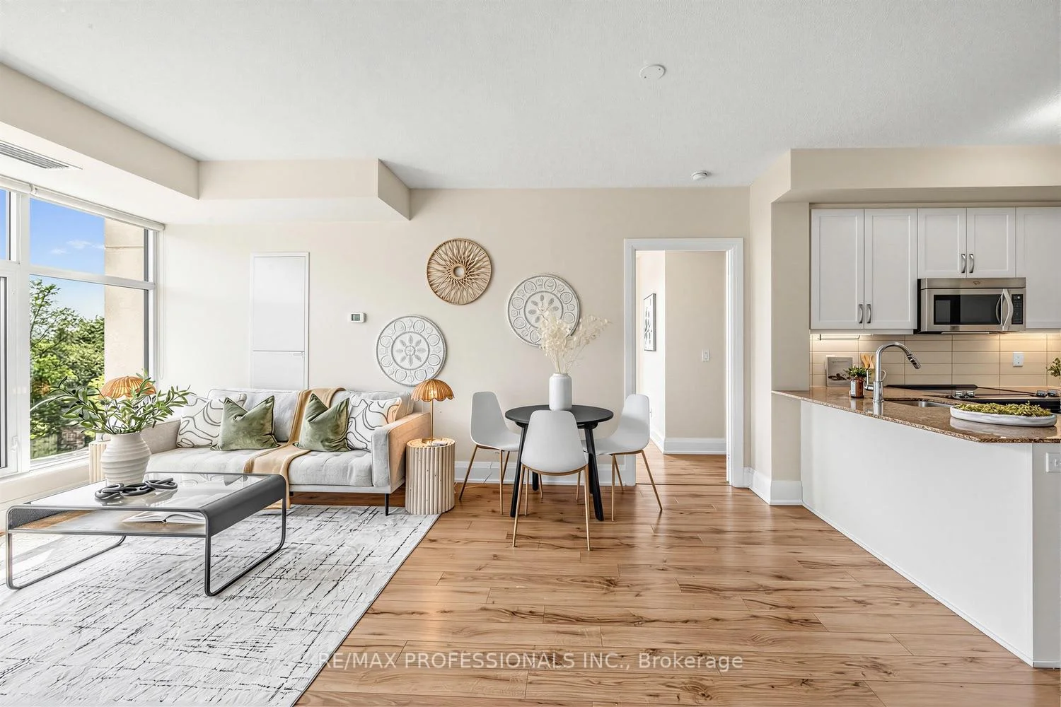 Photo 43 of Unit 417, 2 Old Mill Drive, Toronto, High Park-Swansea — HOMEH