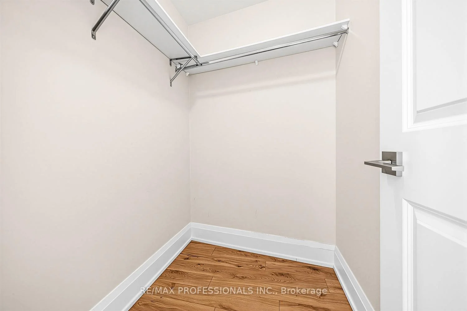 Photo 51 of Unit 417, 2 Old Mill Drive, Toronto, High Park-Swansea — HOMEH