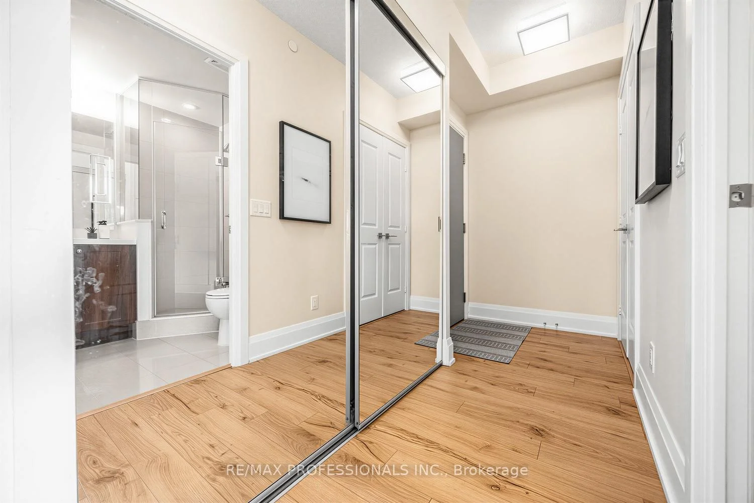 Photo 65 of Unit 417, 2 Old Mill Drive, Toronto, High Park-Swansea — HOMEH
