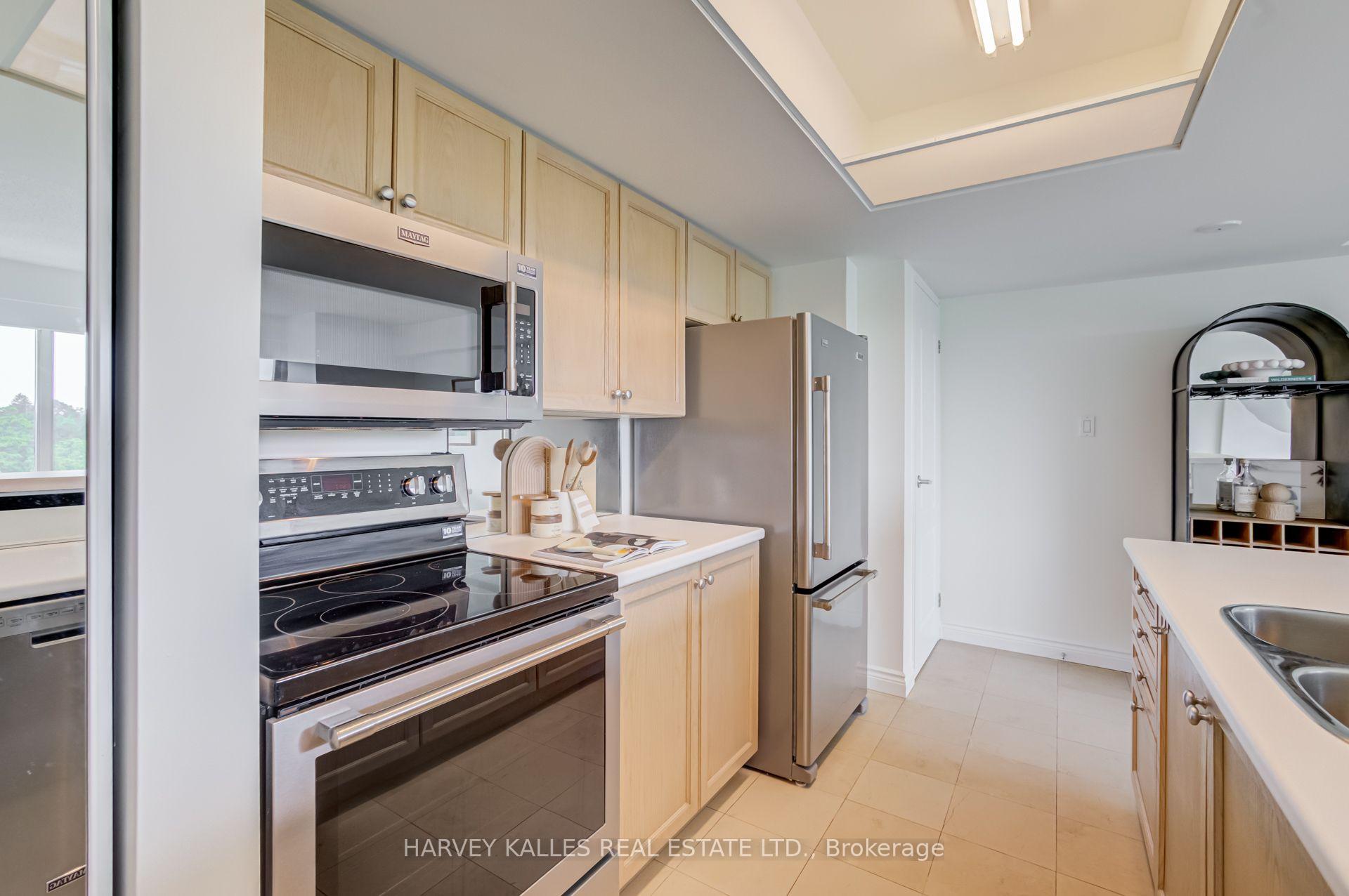 Photo 15 of Unit 601, 97 Lawton Boulevard, Toronto, Yonge-St. Clair — HOMEH