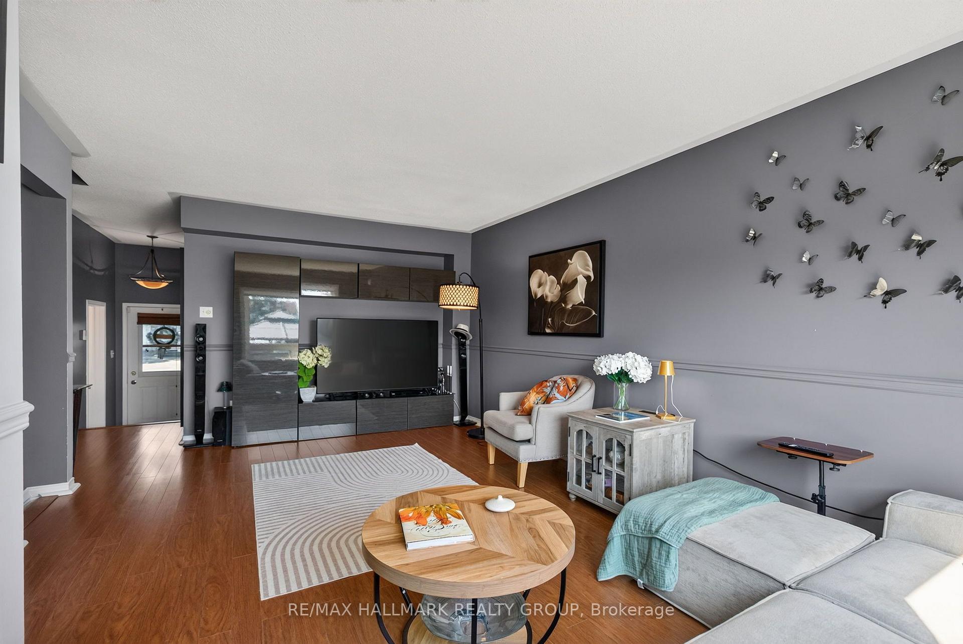 Photo 9 of 1655 Greywood Drive, Ottawa, Chateauneuf — HOMEH