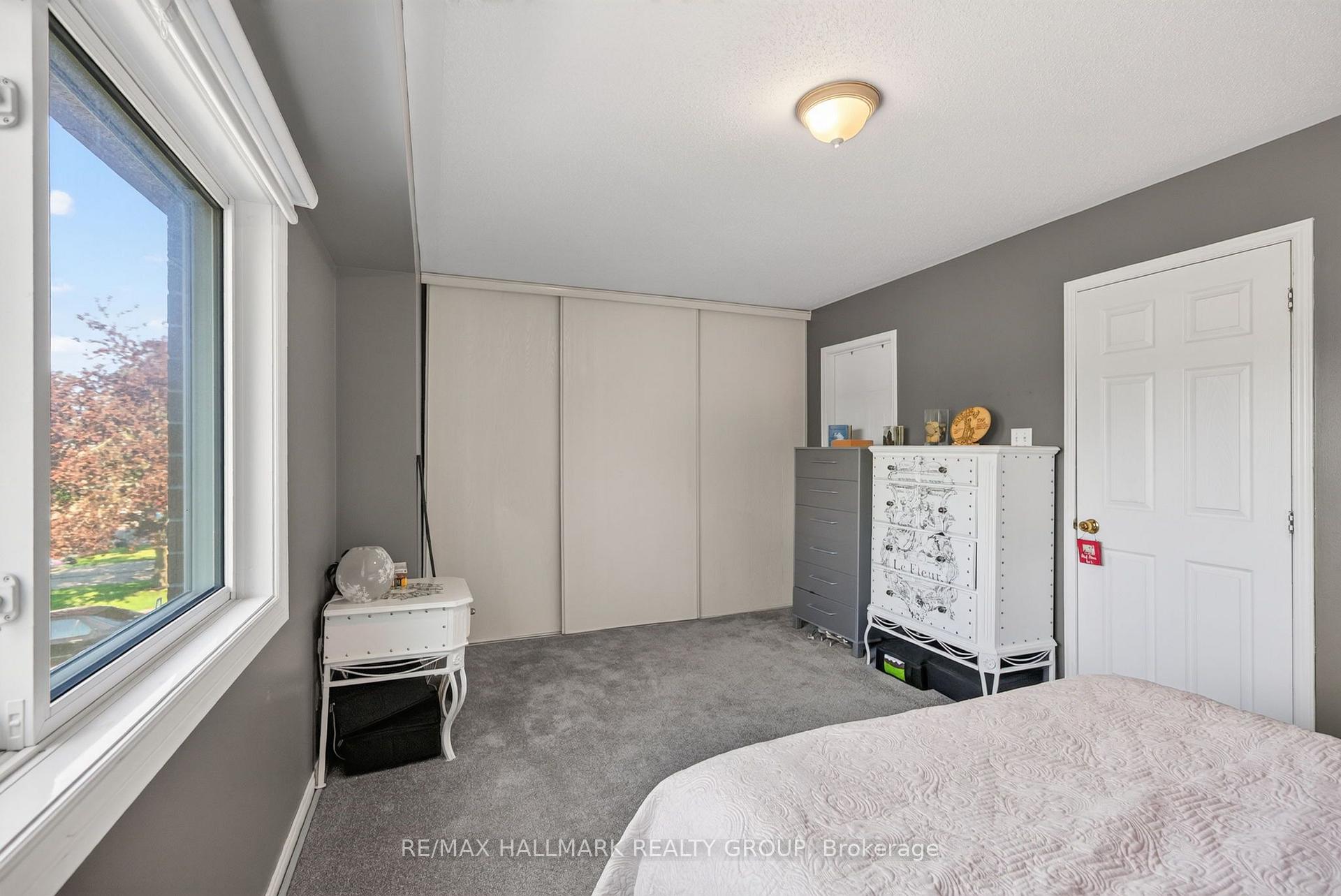 Photo 18 of 1655 Greywood Drive, Ottawa, Chateauneuf — HOMEH