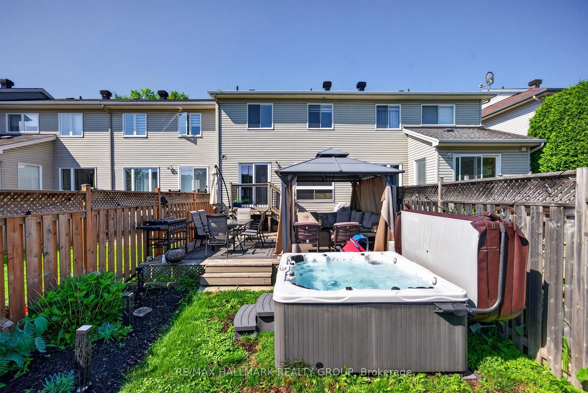 Photo 30 of 1655 Greywood Drive, Ottawa, Chateauneuf — HOMEH