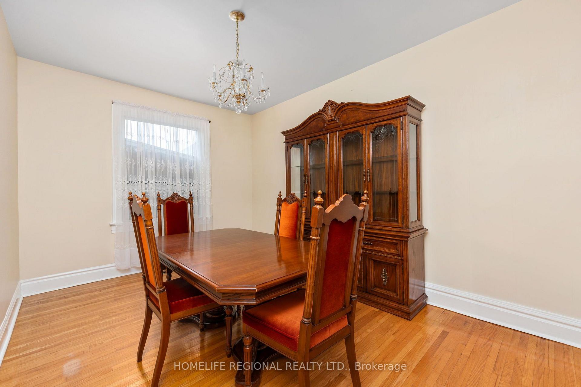 Photo 7 of 355 Delaware Avenue, Toronto, Dovercourt-Wallace Emerson-Junction — HOMEH