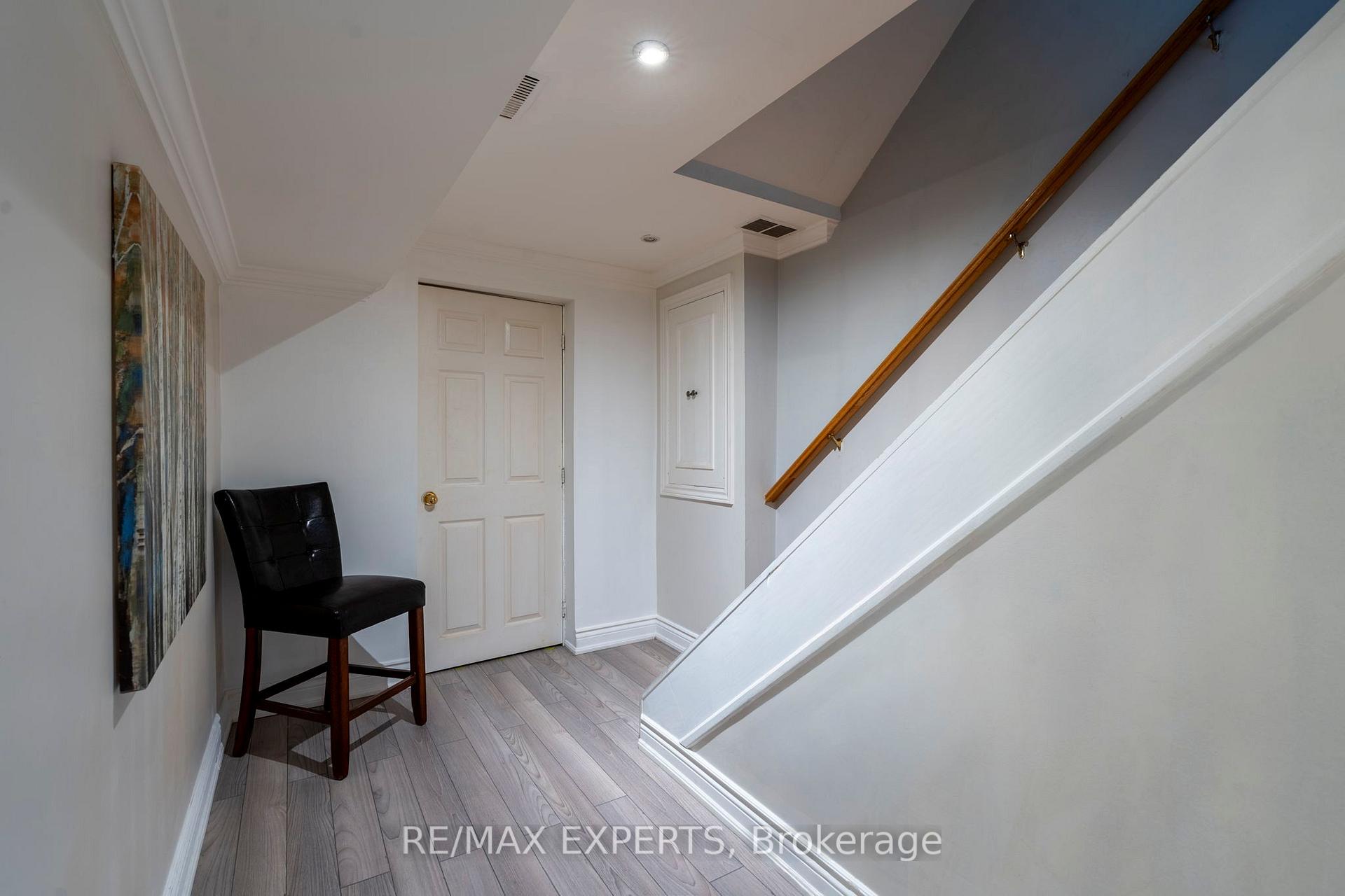 Photo 27 of 173 Rosanna Crescent, Vaughan, Maple — HOMEH