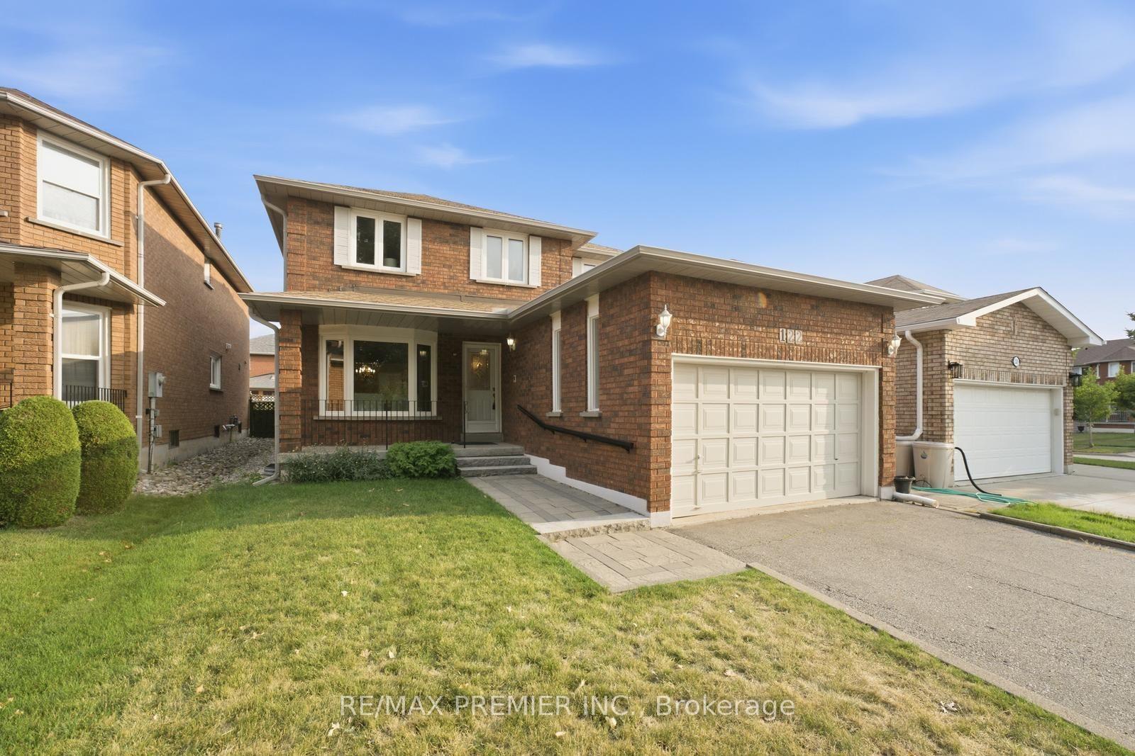 Photo 8 of 122 Spring Town Road, Vaughan, East Woodbridge — HOMEH