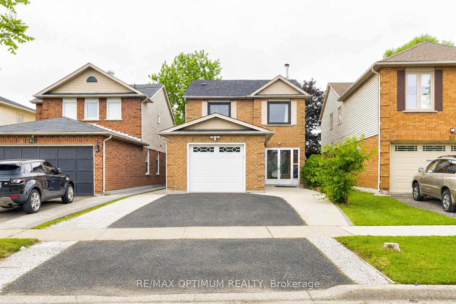 Photo 1 of 28 Stalbridge Avenue, Brampton, Fletcher's Creek South — HOMEH