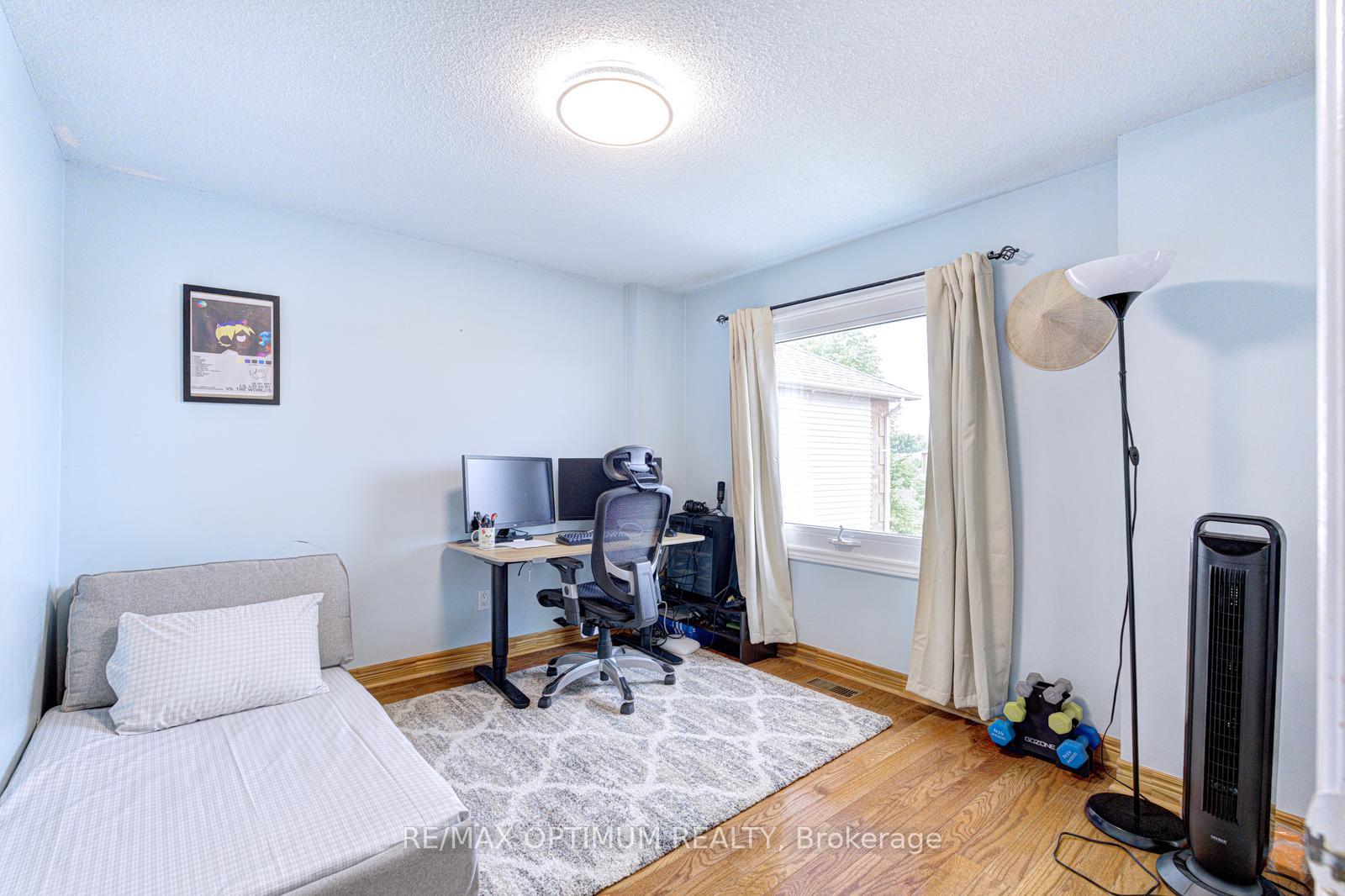 Photo 24 of 28 Stalbridge Avenue, Brampton, Fletcher's Creek South — HOMEH