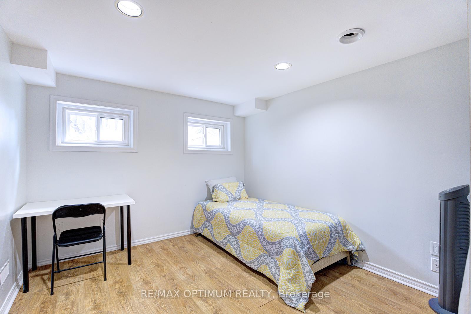 Photo 38 of 28 Stalbridge Avenue, Brampton, Fletcher's Creek South — HOMEH