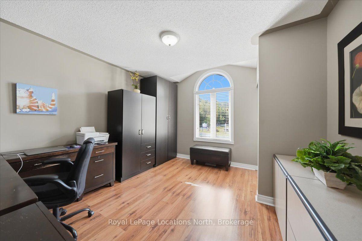 Photo 16 of 402 Ramblewood Drive, Wasaga Beach — HOMEH