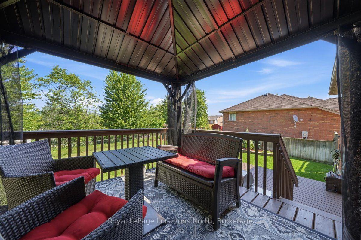 Photo 32 of 402 Ramblewood Drive, Wasaga Beach — HOMEH