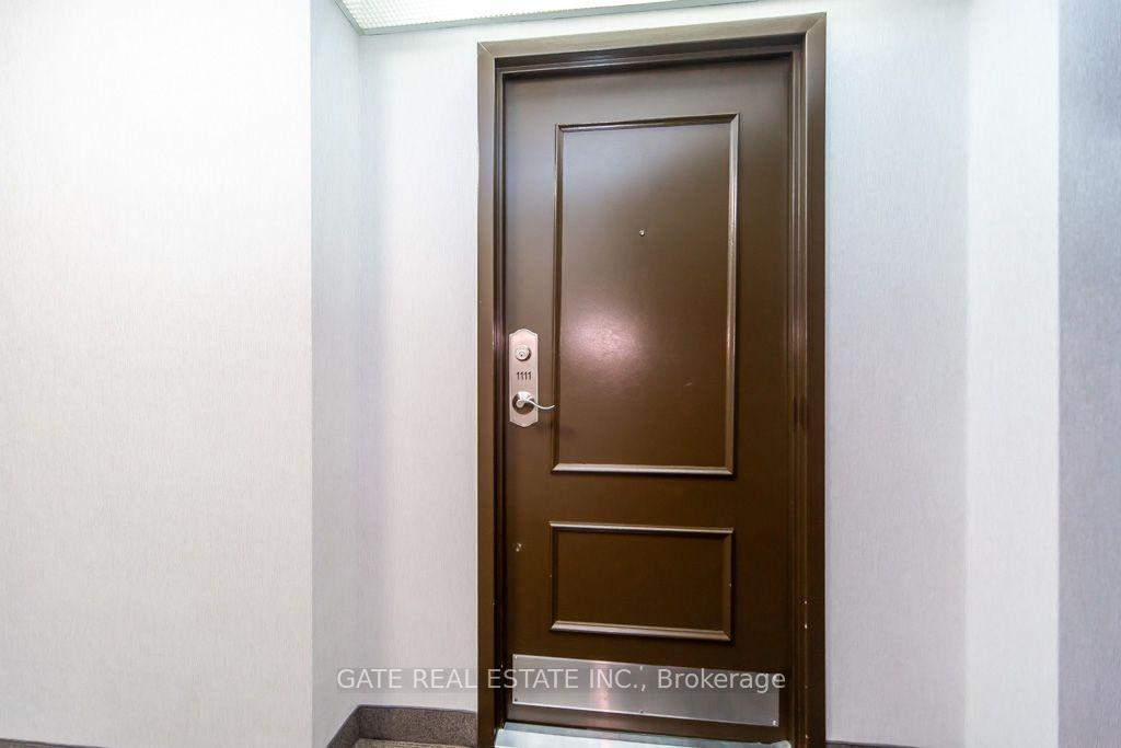 Photo 7 of Unit 1111, 1 Rowntree Road, Etobicoke, Mount Olive-Silverstone-Jamestown — HOMEH