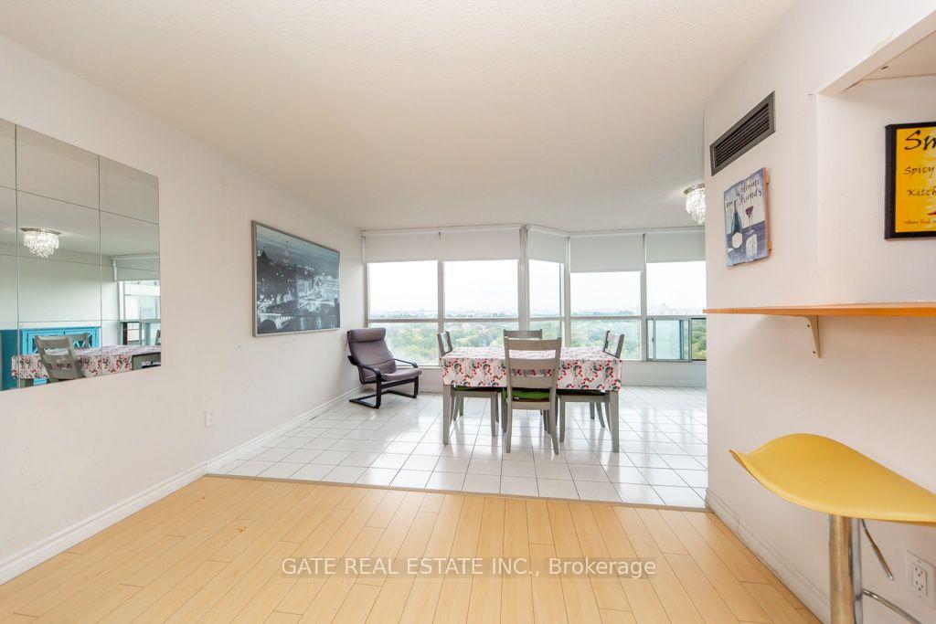Photo 13 of Unit 1111, 1 Rowntree Road, Etobicoke, Mount Olive-Silverstone-Jamestown — HOMEH